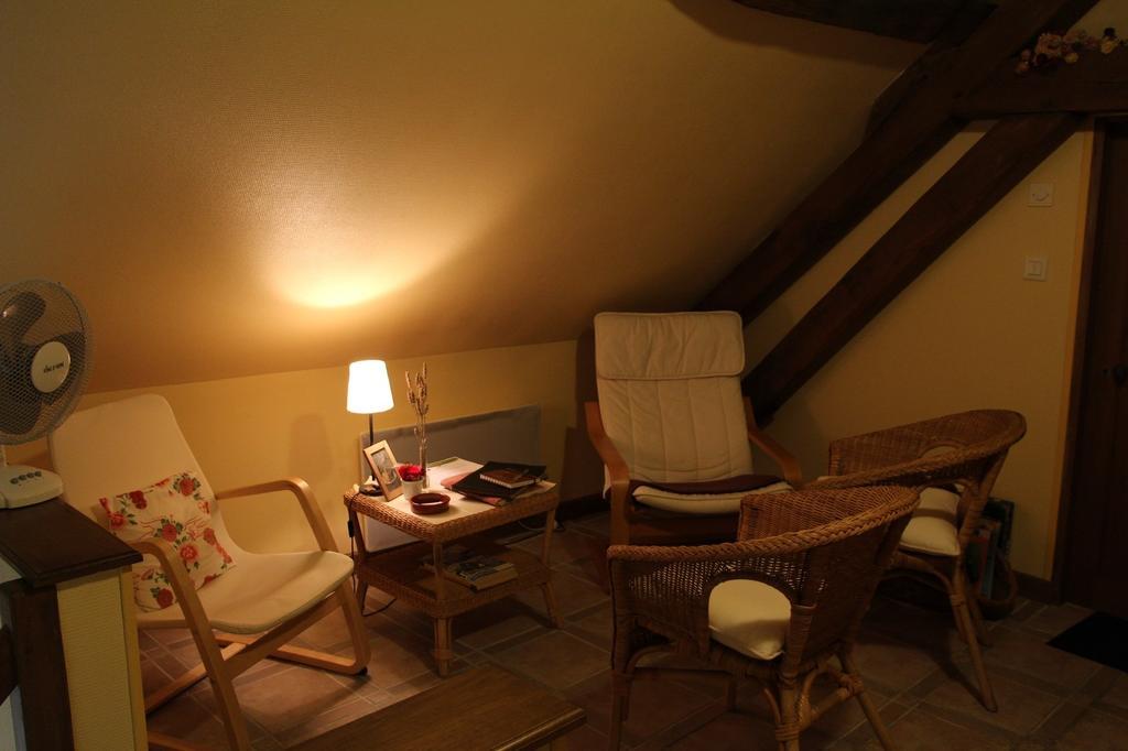 Le Clos De Chatres Oisly Luaran gambar